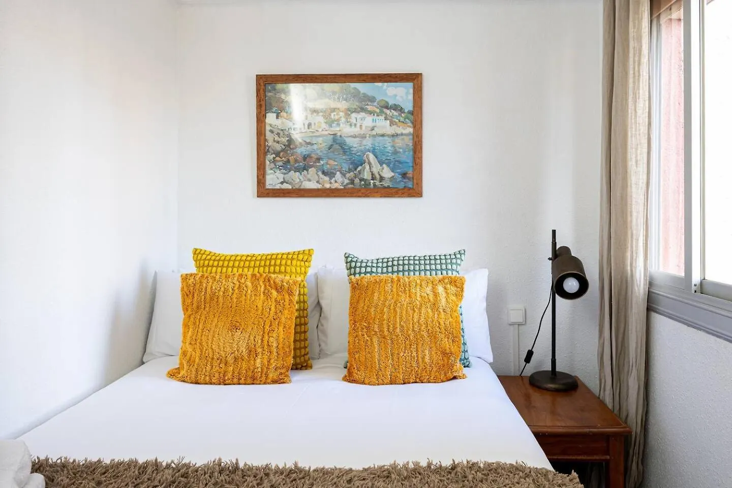 2 Bdr Apt In Cornella 5 Mins Form The Metro Apartment Cornella de Llobregat 0*,