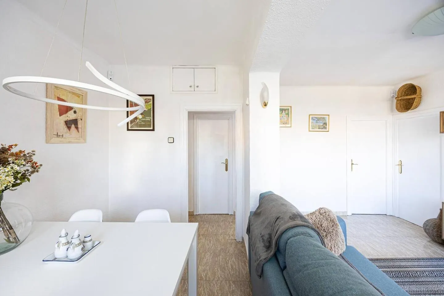 2 Bdr Apt In Cornella 5 Mins Form The Metro Apartment Cornella de Llobregat